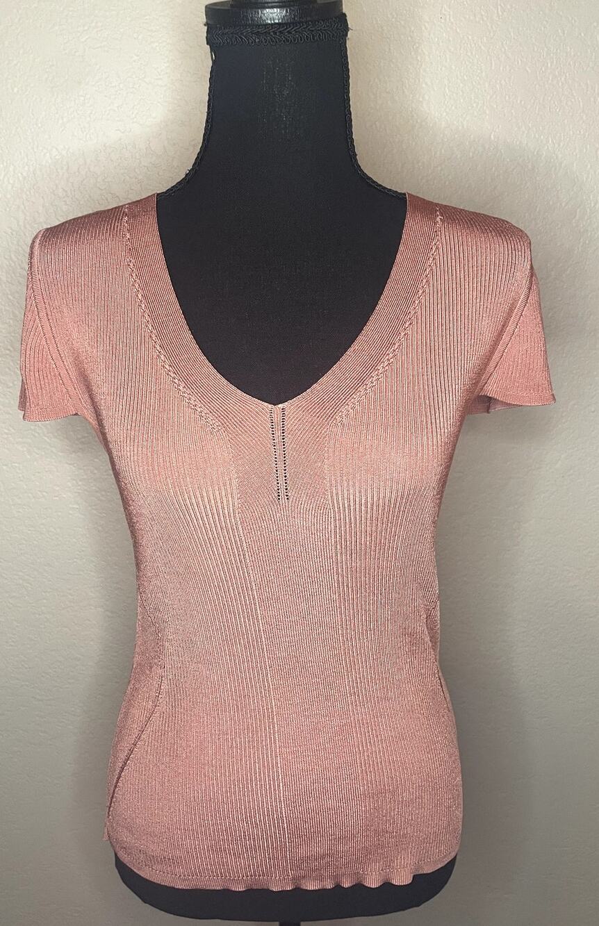 White House Black Market Pink Ribbed V-Neck Short Sleeve Top